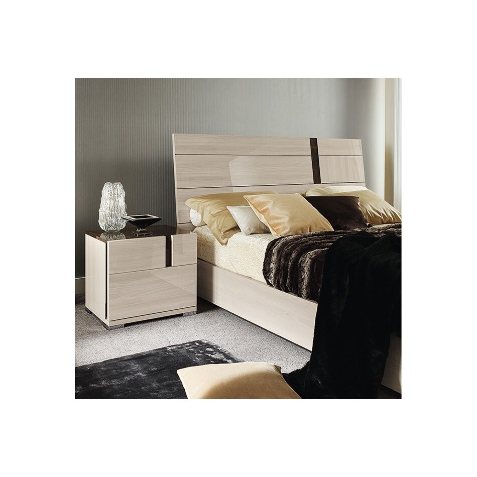 bedroom sets kjte qpcs  