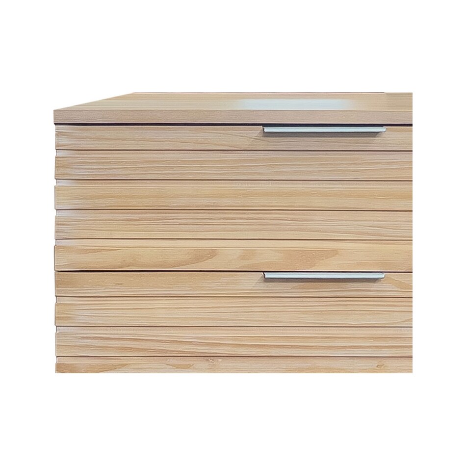 chests   