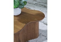 occasional table sets a  