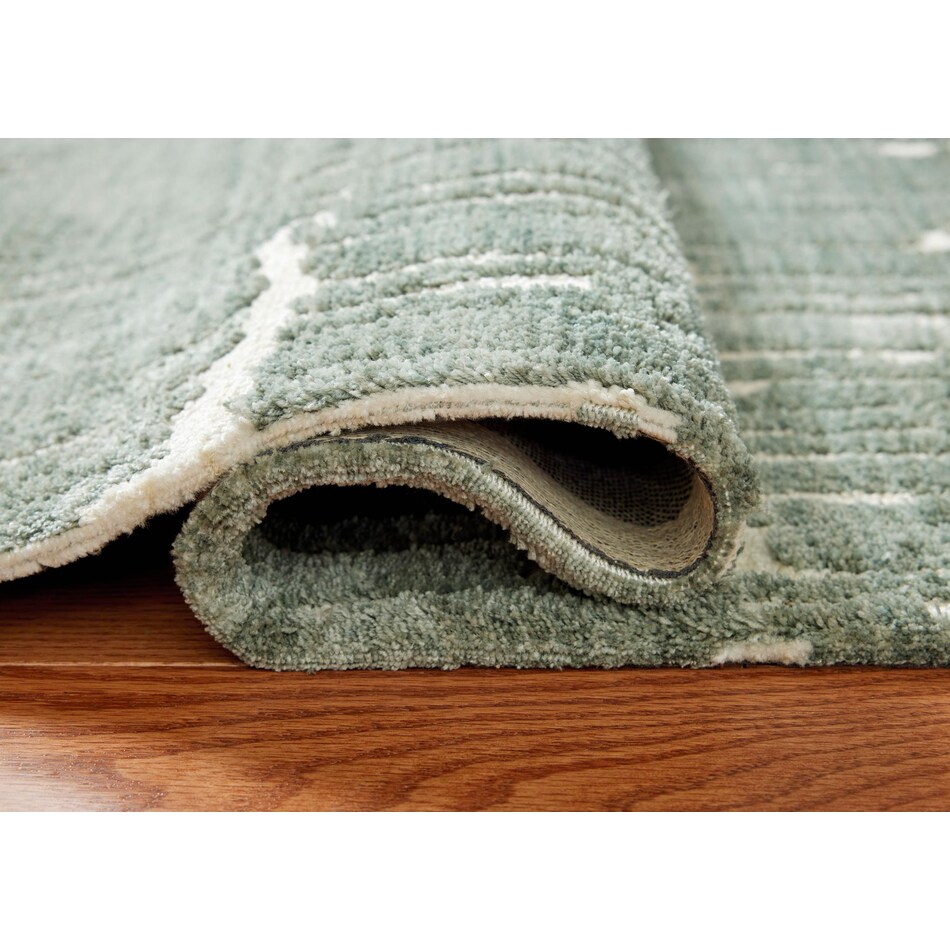 rugs r  