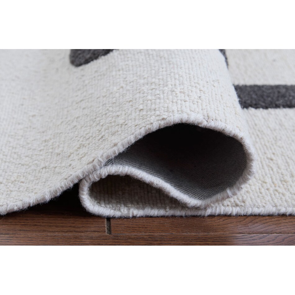 rugs r  