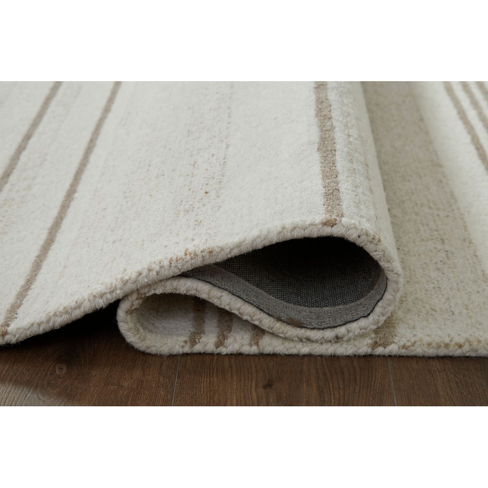 rugs r  