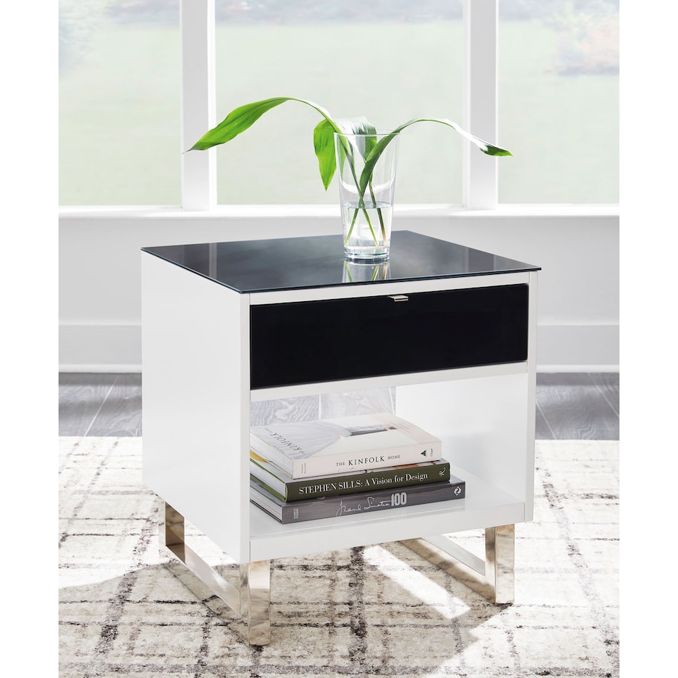 side tables t   